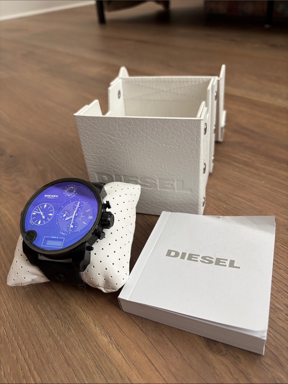 DIESEL BIG DADDY BLUE DIAL BLACK LEATHER STRAP WATCH DZ7127 - Picture 3 of 8